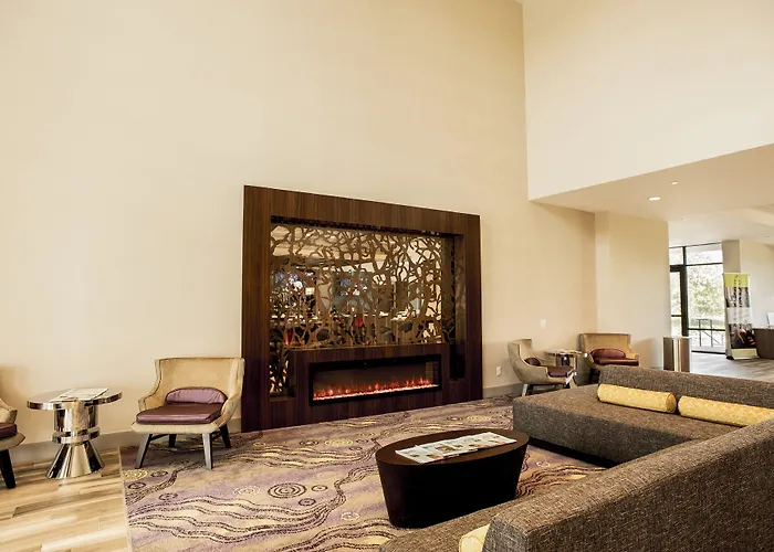 & - Southwest By Ihg Отель 3*